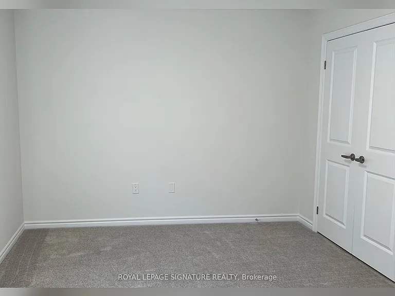 3128 Turner Cres — Photo 25