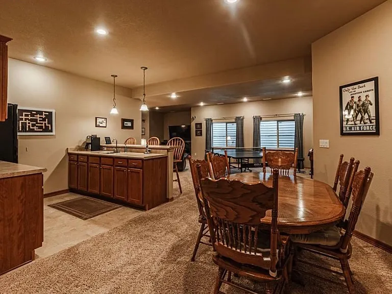 1630 Oakmont Dr — Photo 20