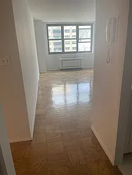 200 East 72nd Street, #24L