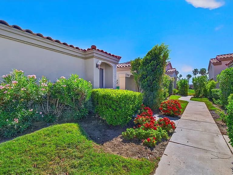 55090 Shoal Crk — Photo 12