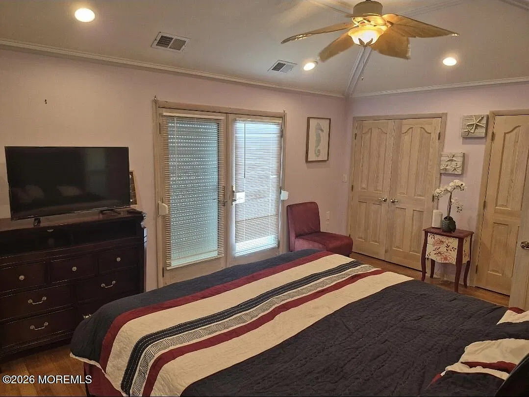 3 bed, 2.5 bath, 1440 sqft, $4,500 — Photo 3