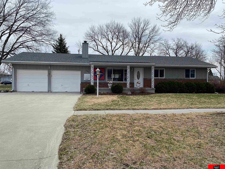 405 S 6th St, Pender, NE 68047 Zillow
