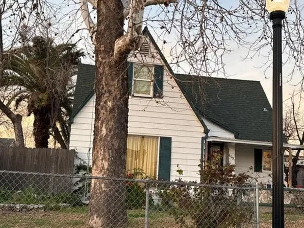 809 Lampasas Ave, Sacramento, CA 95815