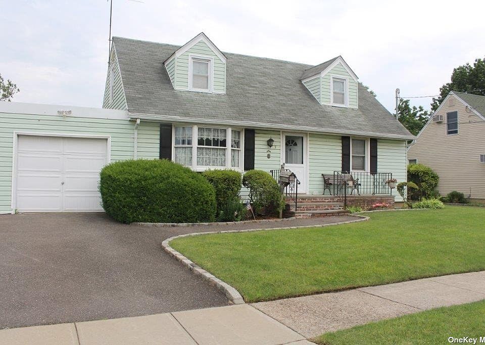 5 Po Lane, Hicksville, NY 11801 Zillow