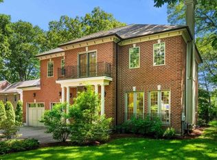 129 Rangeley Rd, Brookline, MA 02467