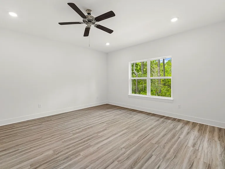 127 Holley Grove Ln — Photo 22