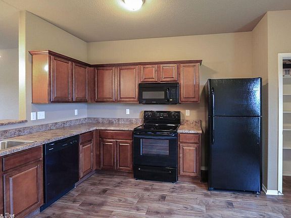 5th image of 12316 Firethorn Dr