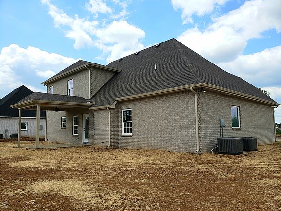5th image of 2311 Tredwell Ave #124