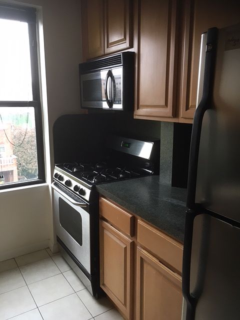 1st image of 2137 33rd St #4E