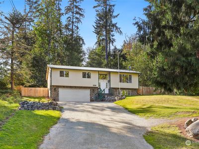 1526 Lake Drive, Camano Island, WA, 98282