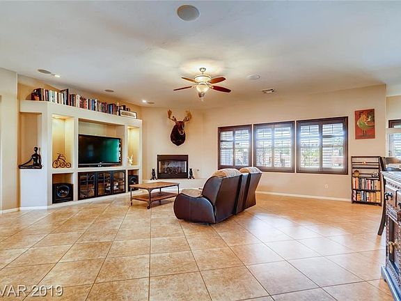 3rd image of 1219 Bunker Hollow Ct