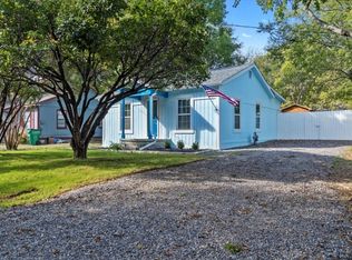 604 S Maple St, Howe, TX 75459