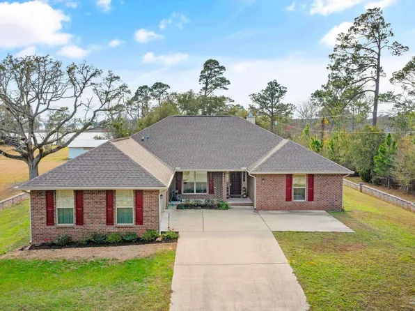 4615 Mulat Rd, Milton, FL 32583