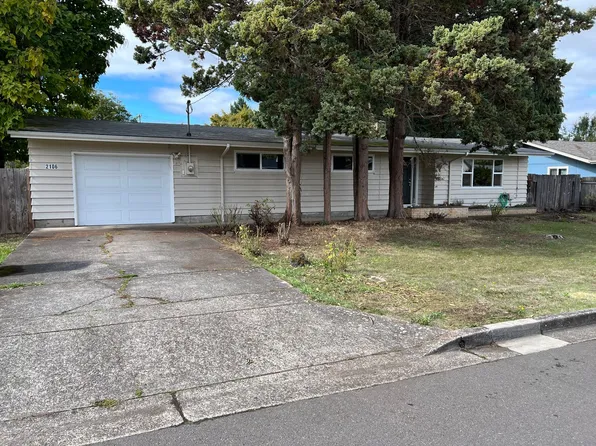2106 Golden Gardens St, Eugene, OR 97402