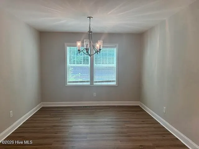 1050 W Indiana Ave — Photo 11