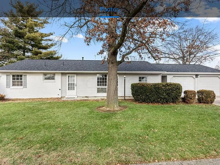 2924 Dennis Ln — Photo 2