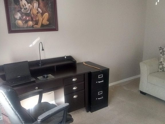 3rd image of 401 Orlando Ln