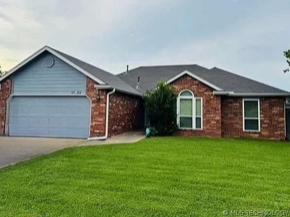 10903 E 120th Ct N, Collinsville, OK 74021