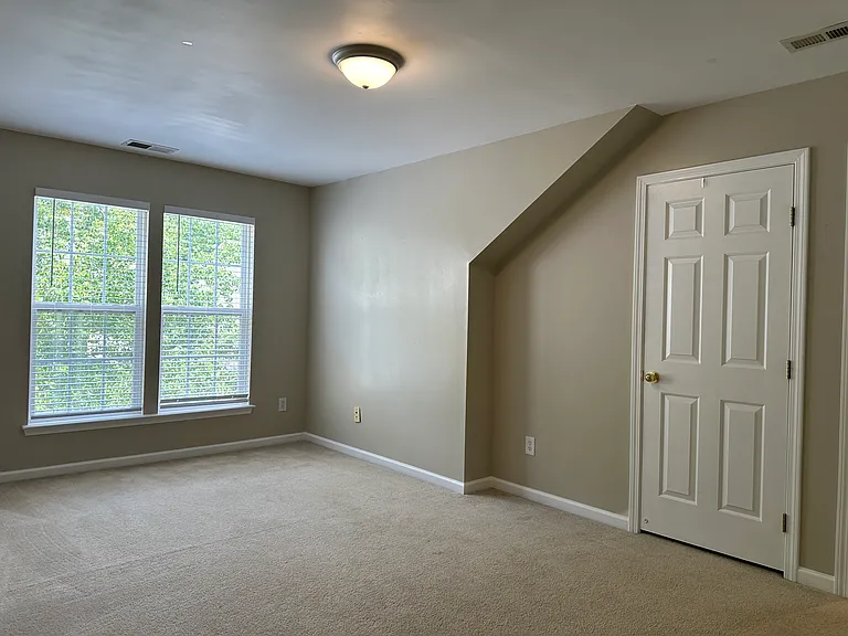 2108 Lord Proprietor Ln — Photo 28