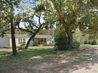151 Cottle Town Rd, Smithville, TX 78957