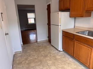 17 Grove St APT 3, Arlington, MA 02476