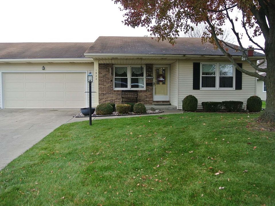 1st image of 1922 Hampstead Ct
