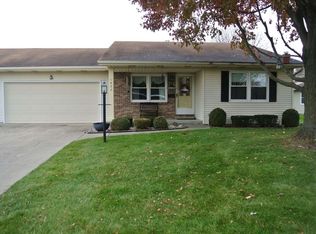 1922 Hampstead Ct, South Bend, IN