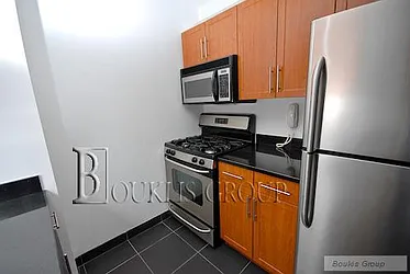 Rented by Bouklis Group