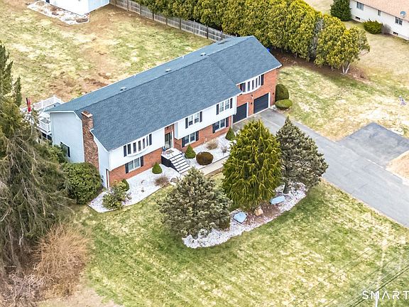 2nd image of 136 Broad Brook Road