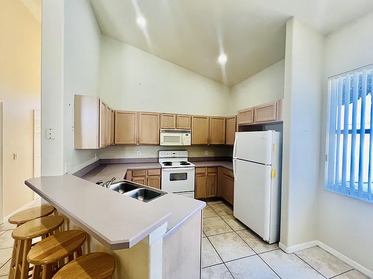 2565 Bear Creek Ct — Photo 4