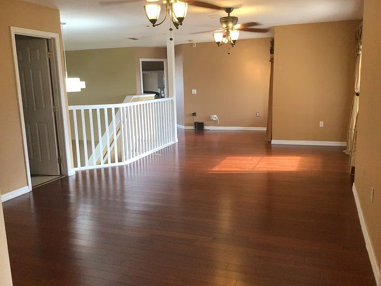 410 Bloomfield Dr — Photo 15