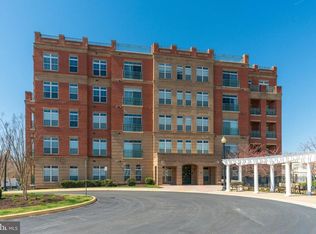 680 Watermans Dr APT 102, Woodbridge, VA 22191