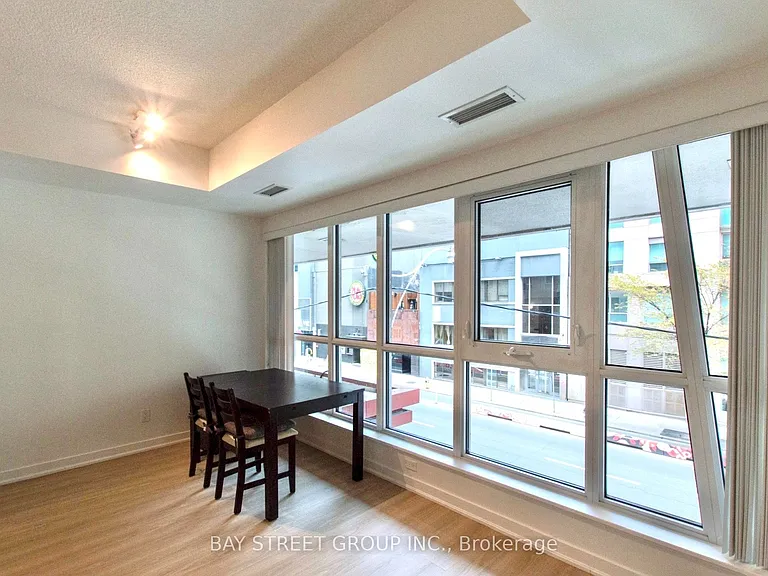 199 Richmond St W #203 — Photo 6
