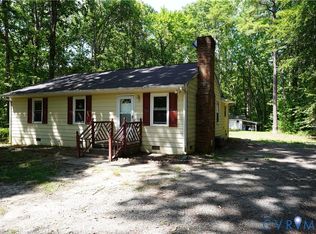 1439 Mahixon Rd, Manquin, VA 23106