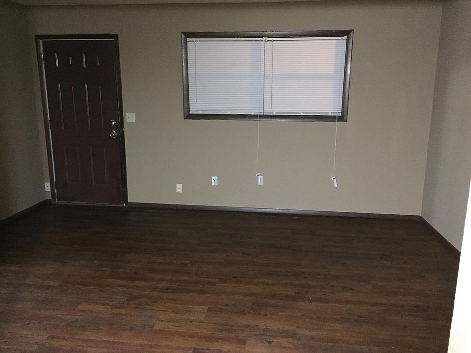 2nd image of 3004 W 27th St S