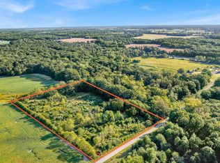 9900 E Homestead Rd, Dix, IL 62830