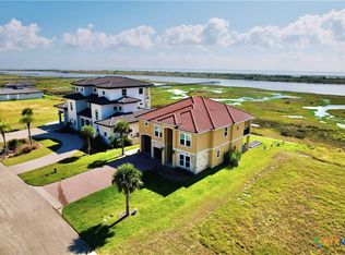 418 W Tuscany Way, Port O Connor, TX 77982