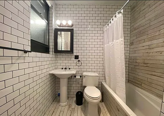 Rented by Voro NYC | media 15