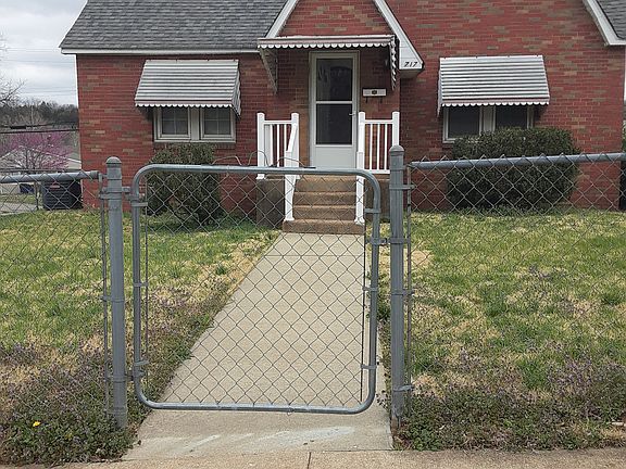 2nd image of 717 N 2nd St