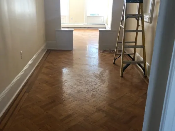 521 Madison Street image 2 of 4