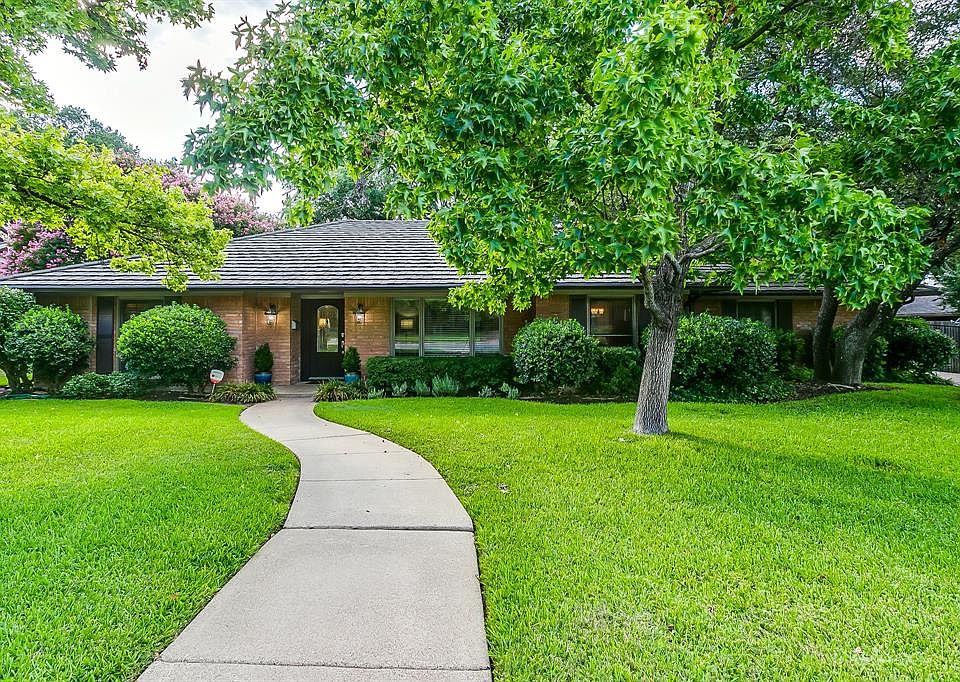 1st image of 3812 Arborlawn Dr