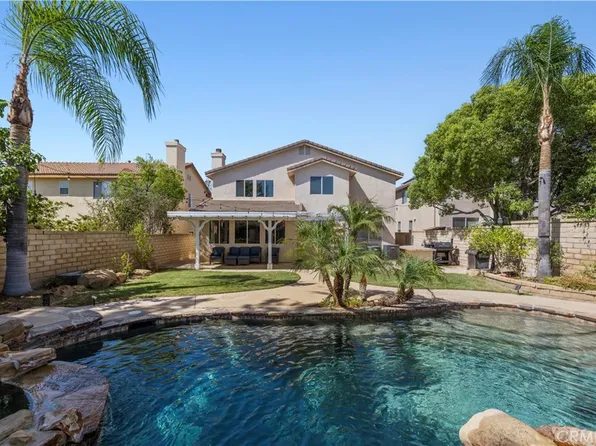 27630 Mariposa Ln, Castaic, CA 91384