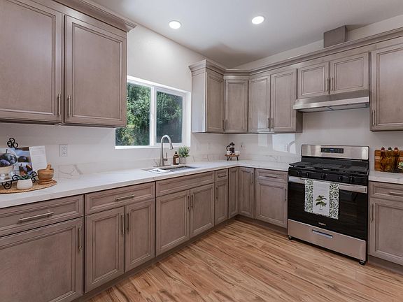 2nd image of 6100 Eastside Calpella Road