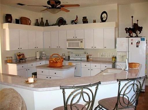 4th image of 2810 Sunny Point Ln
