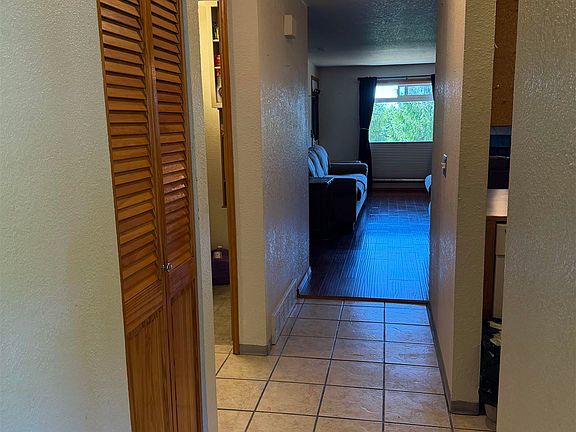 3rd image of 930 Carlanna Lake Rd APT A33