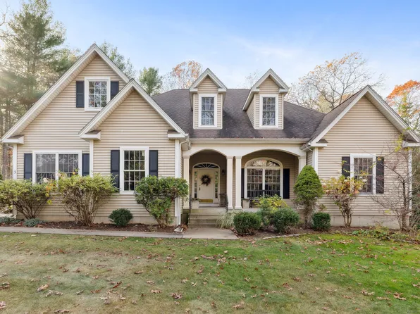 3 Highland Oak Drive, Ellington, CT 06029