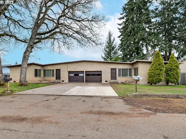 216 Crocker Ln, Eugene, OR 97404