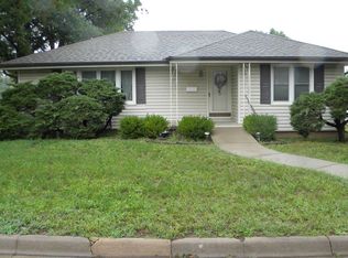 1200 Ann St, Marysville, KS 66508