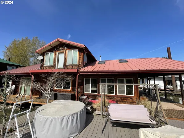 15500 NW Ferry Rd Unit 5, Portland, OR 97231