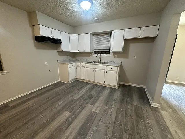 Studio, 1.0 bath, $1,500 — Photo 3
